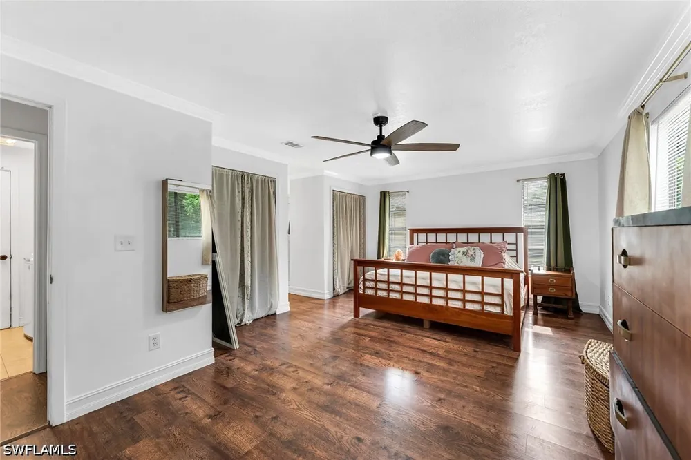 6th Avenue SE Naples, FL 34117