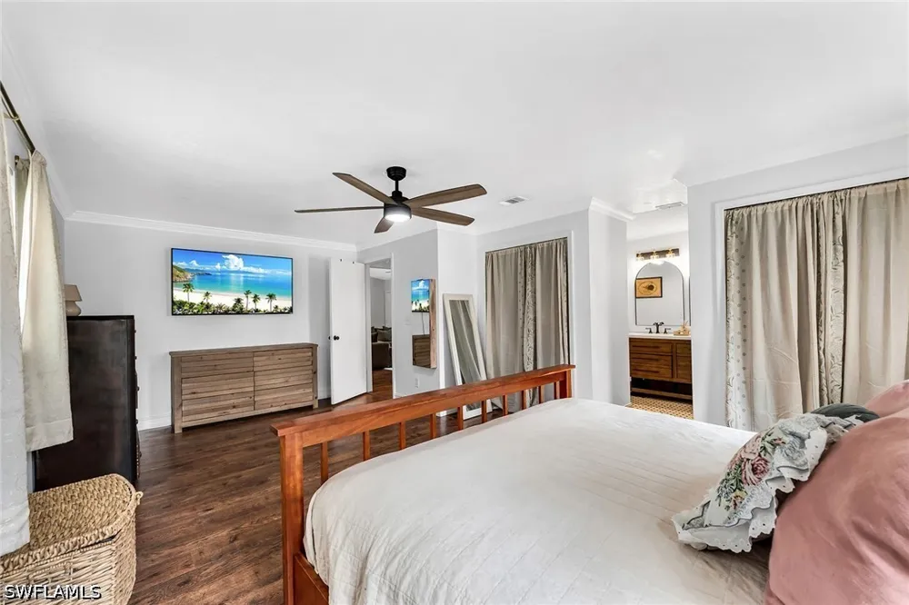 6th Avenue SE Naples, FL 34117
