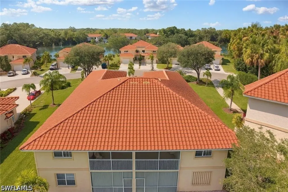 Luisa Lane #2 Naples, FL 34104