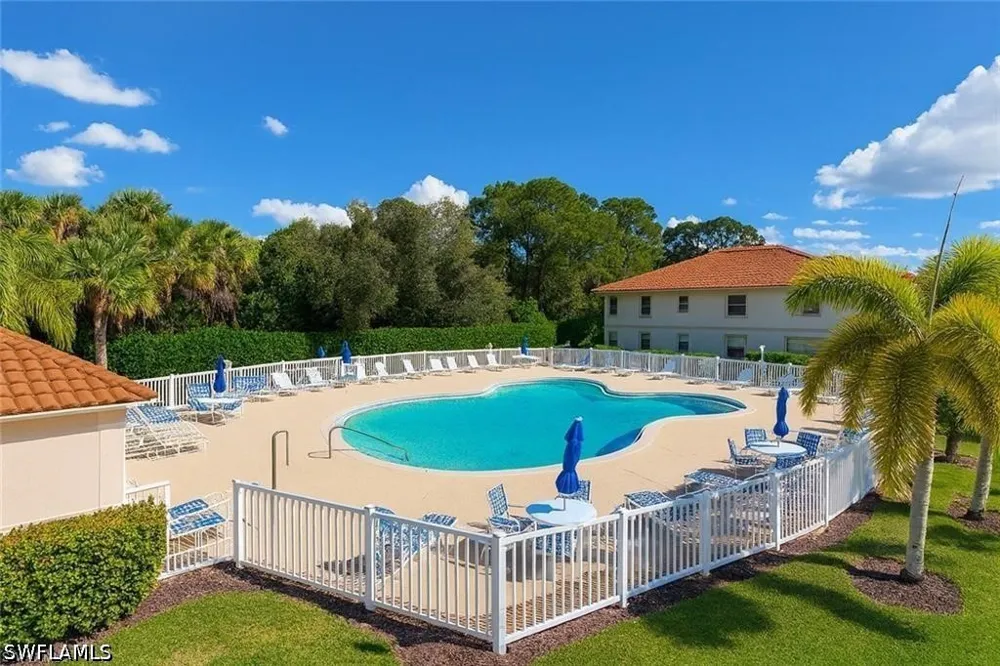 Luisa Lane #2 Naples, FL 34104