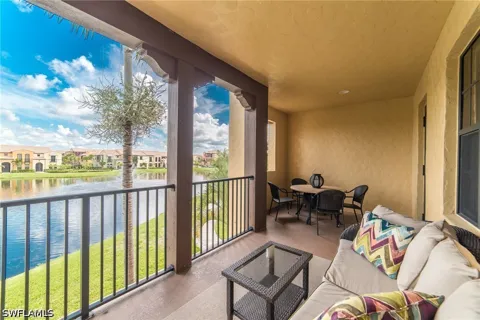 Adoncia Way #3005