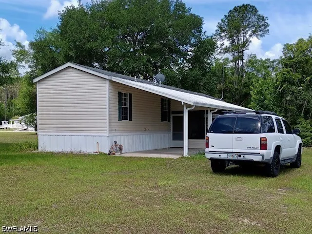 SE 156th Place Road Weirsdale, FL 32195
