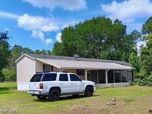 SE 156th Place Road Weirsdale, FL 32195
