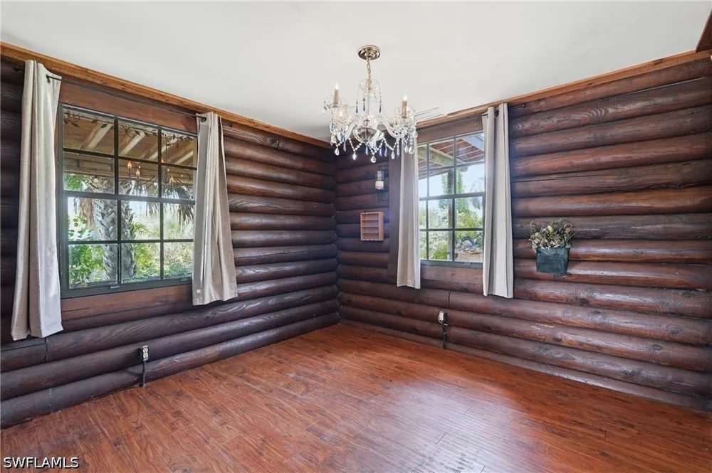 24th Avenue SE Naples, FL 34117