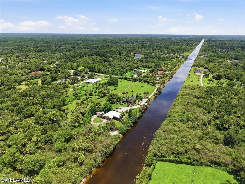 24th Avenue SE Naples, FL 34117