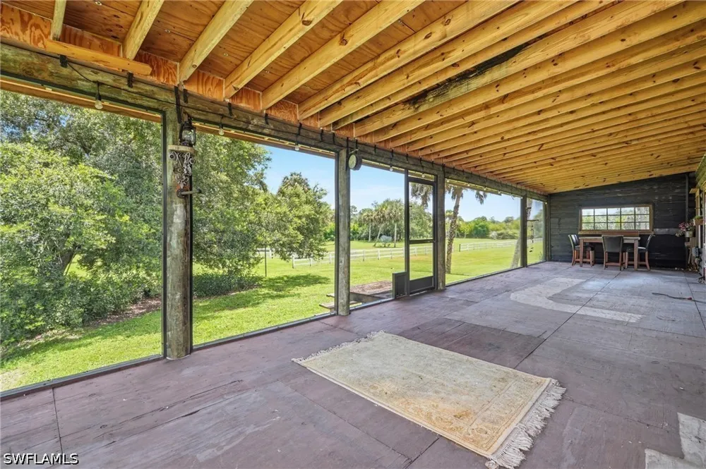 24th Avenue SE Naples, FL 34117