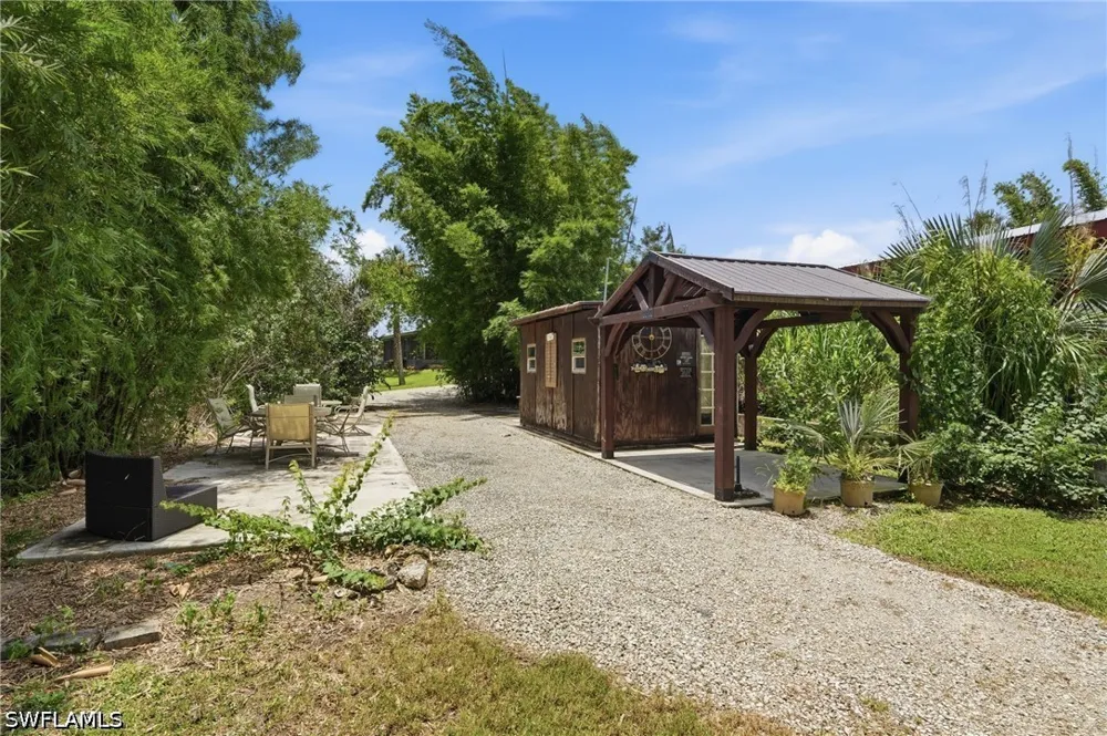 24th Avenue SE Naples, FL 34117