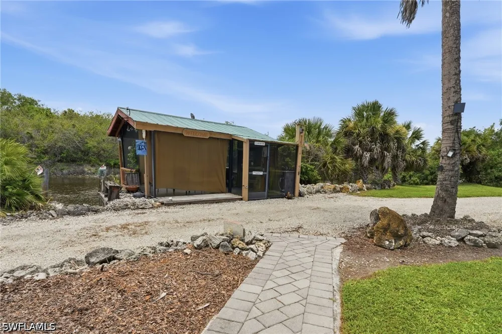 24th Avenue SE Naples, FL 34117