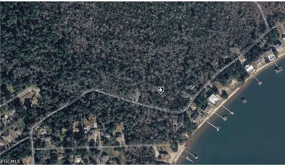 Mackey Cove Drive Pensacola, FL 32514
