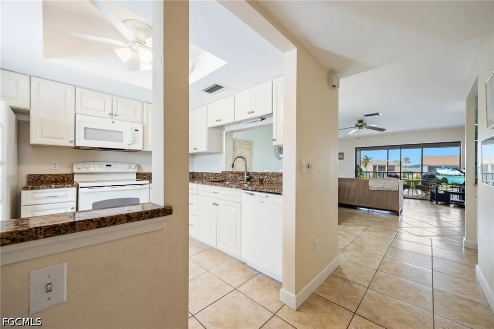 SE 11th Place #1214 Cape Coral, FL 33904
