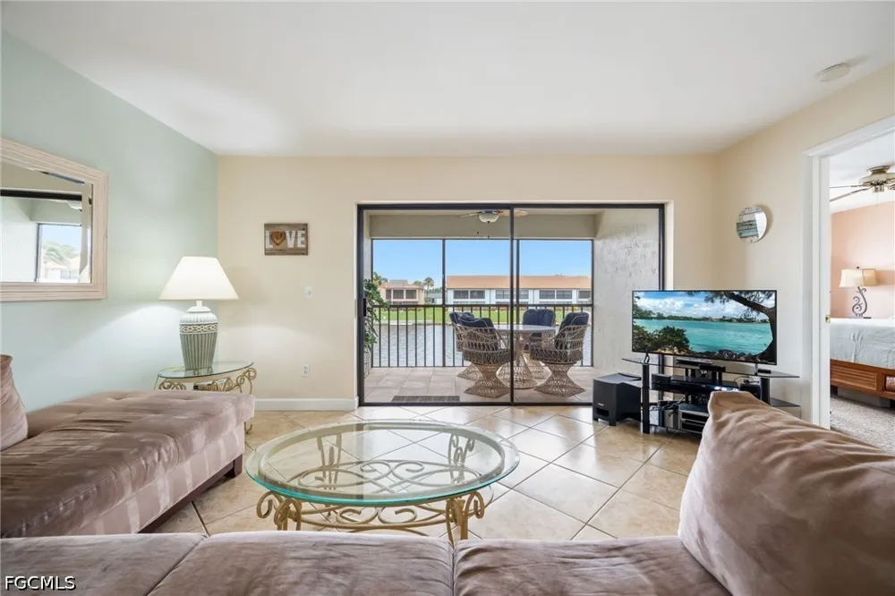 SE 11th Place #1214 Cape Coral, FL 33904