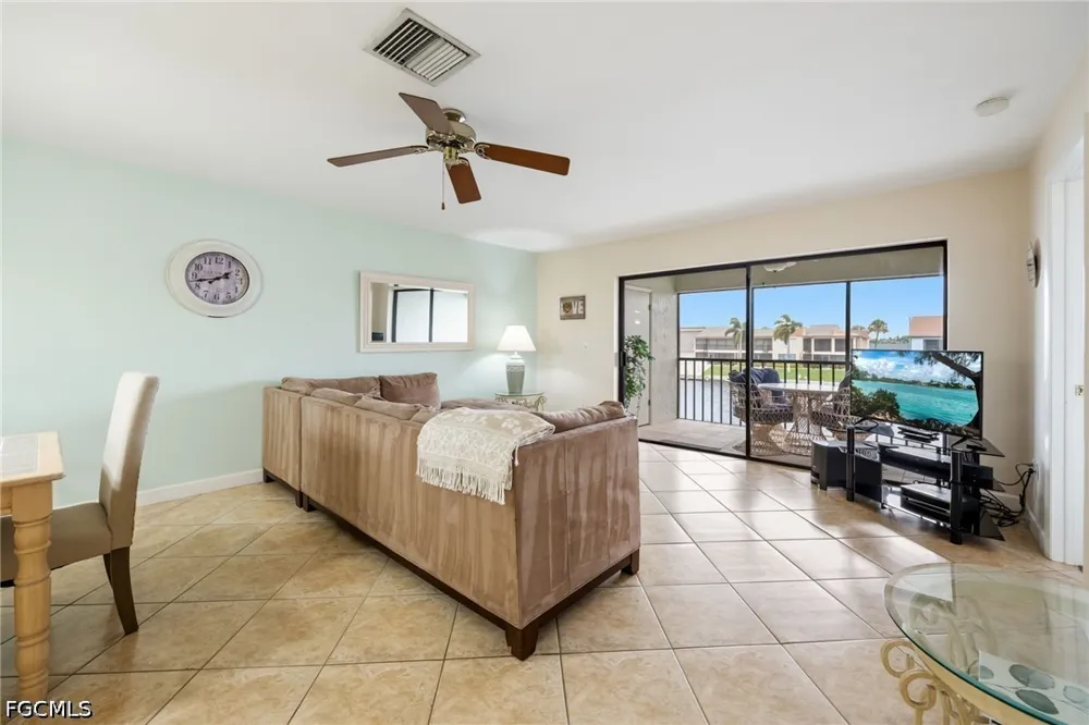 SE 11th Place #1214 Cape Coral, FL 33904