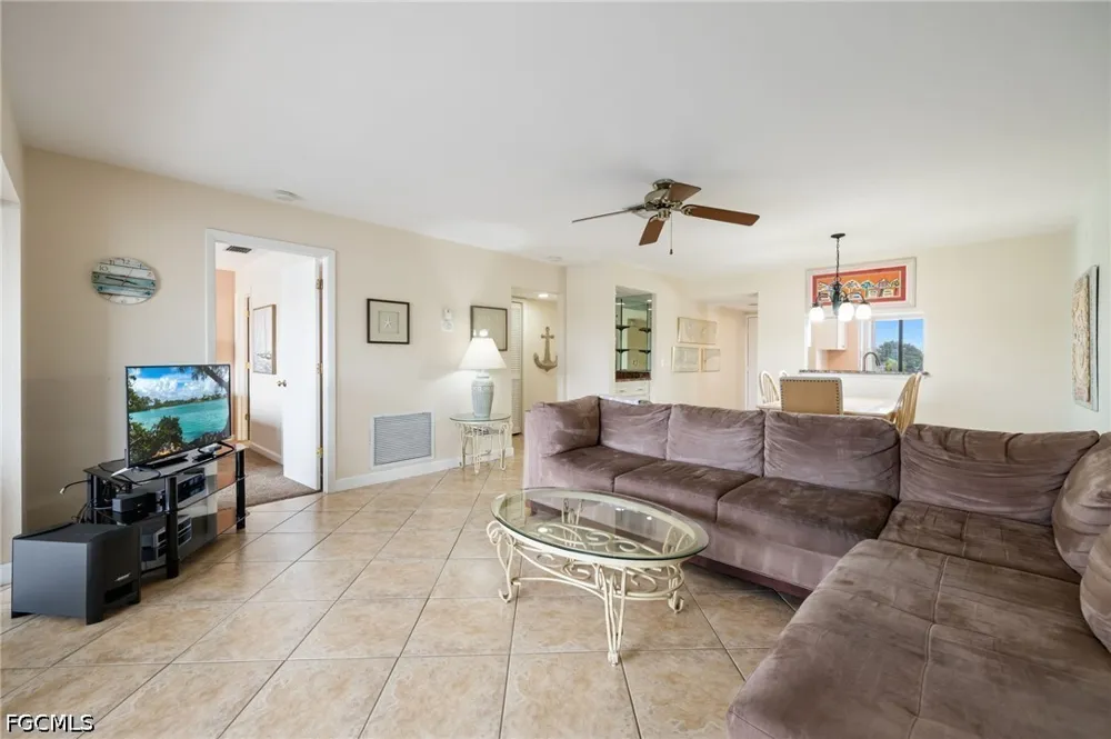 SE 11th Place #1214 Cape Coral, FL 33904
