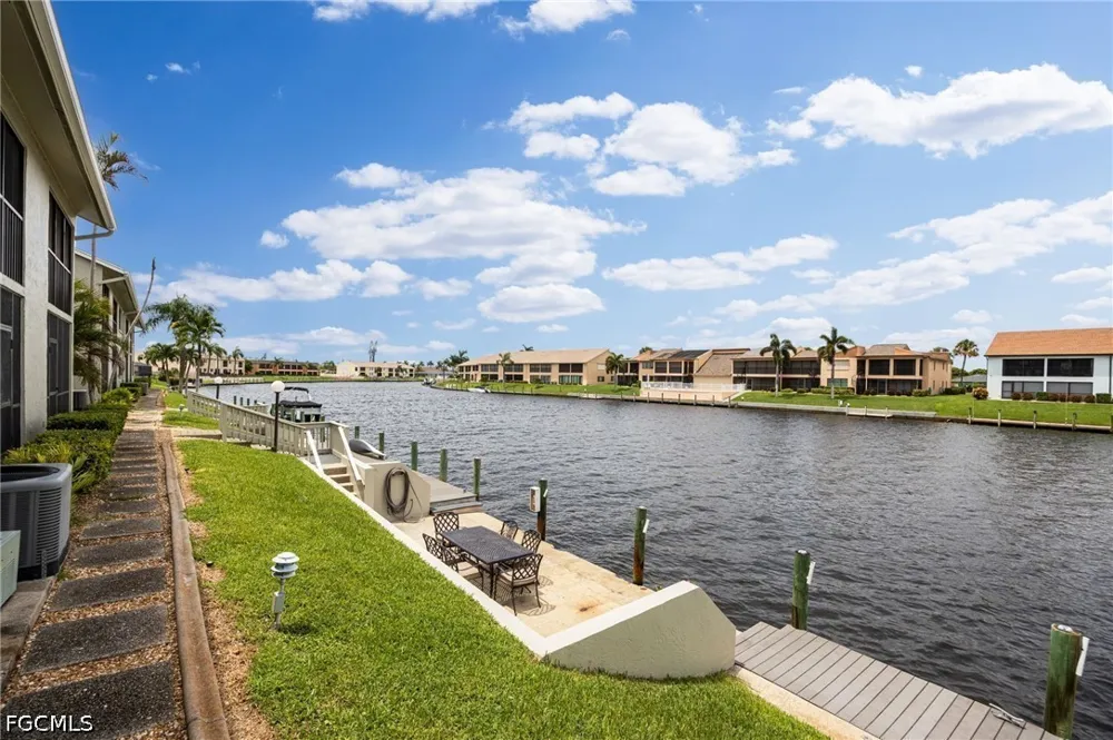 SE 11th Place #1214 Cape Coral, FL 33904