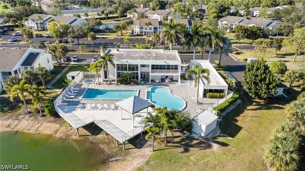 Santa Clara Drive #10 Naples, FL 34104