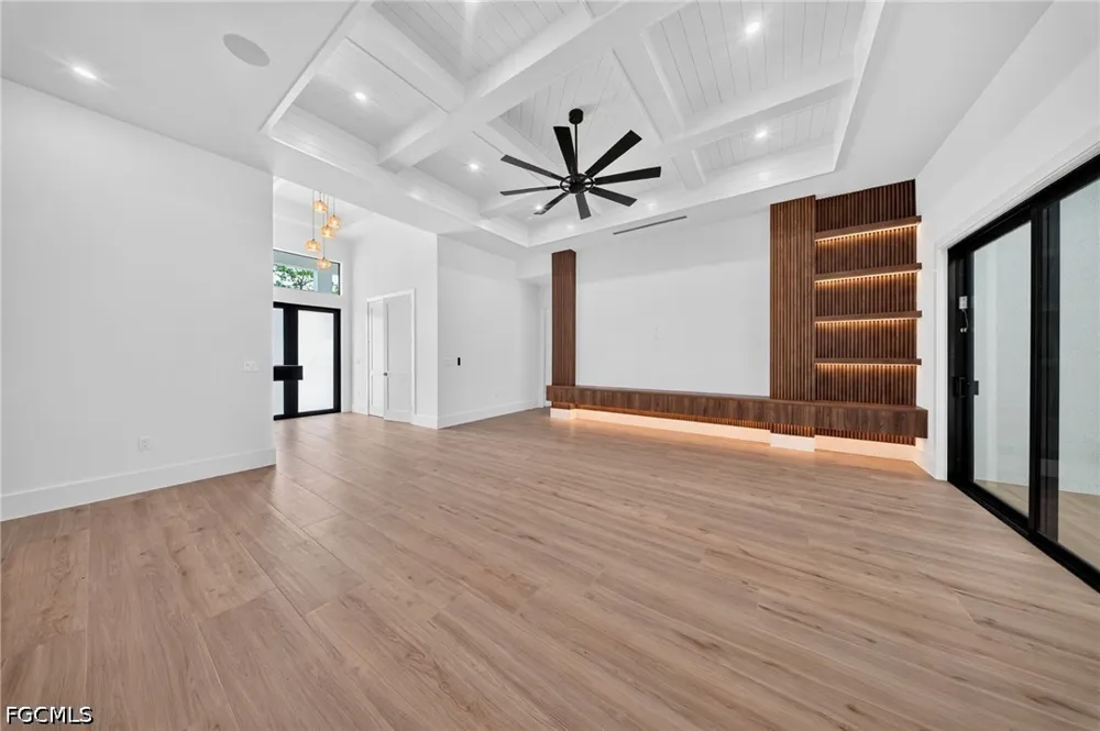 25th Street SW Naples, FL 34117