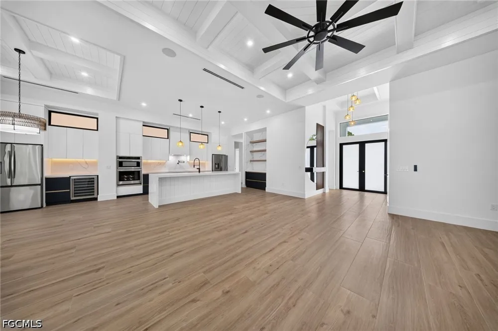 25th Street SW Naples, FL 34117