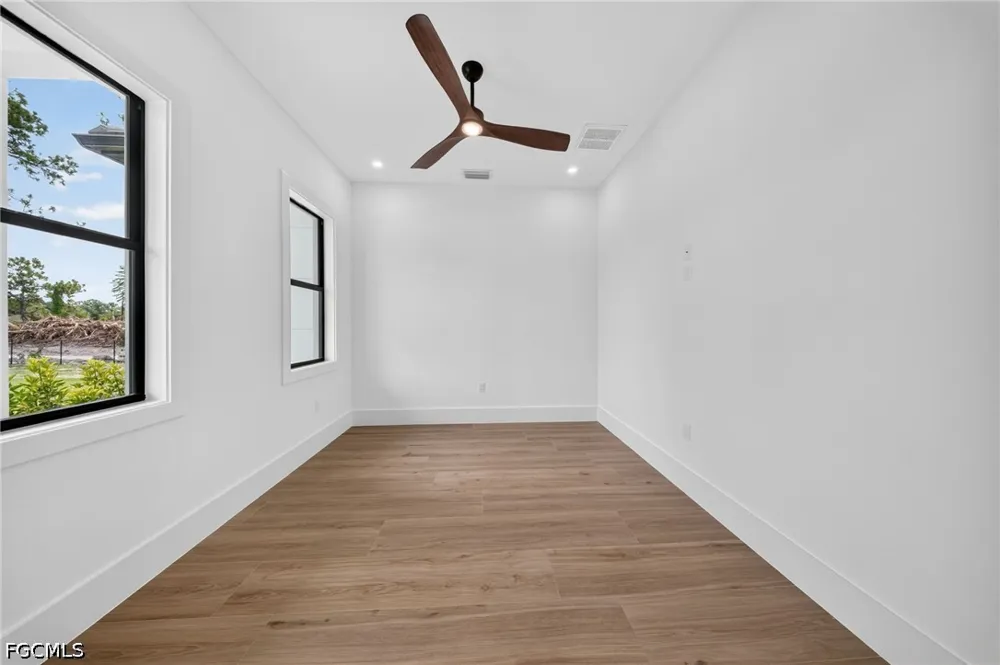 25th Street SW Naples, FL 34117