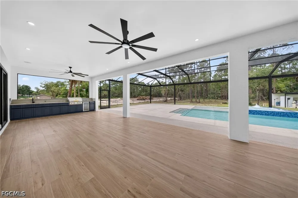 25th Street SW Naples, FL 34117
