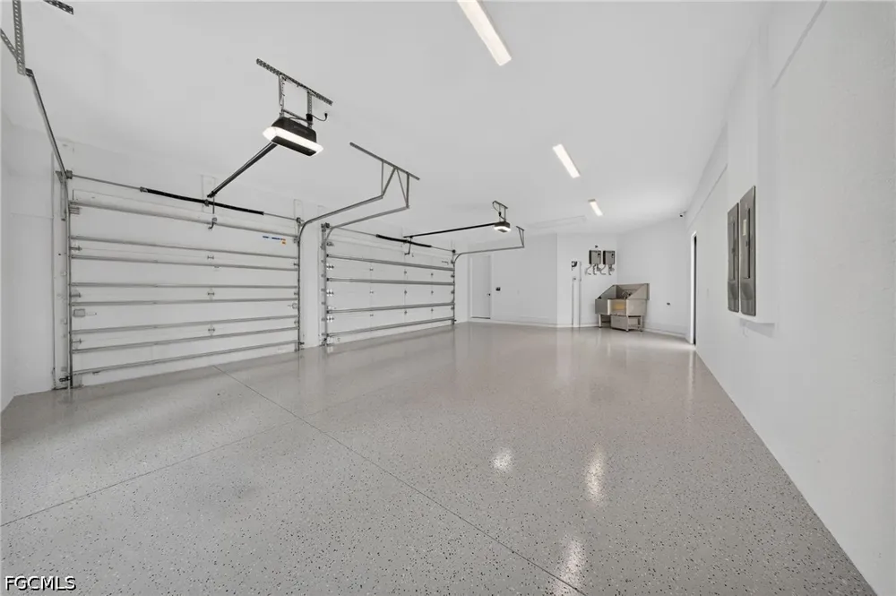 25th Street SW Naples, FL 34117