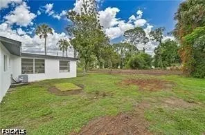 Maple Avenue Lehigh Acres, FL 33936