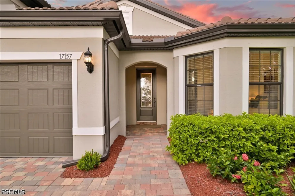 Oakstead Drive Alva, FL 33920