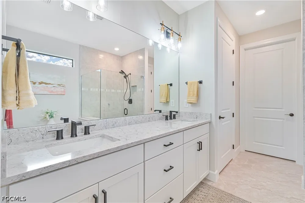 Oakstead Drive Alva, FL 33920