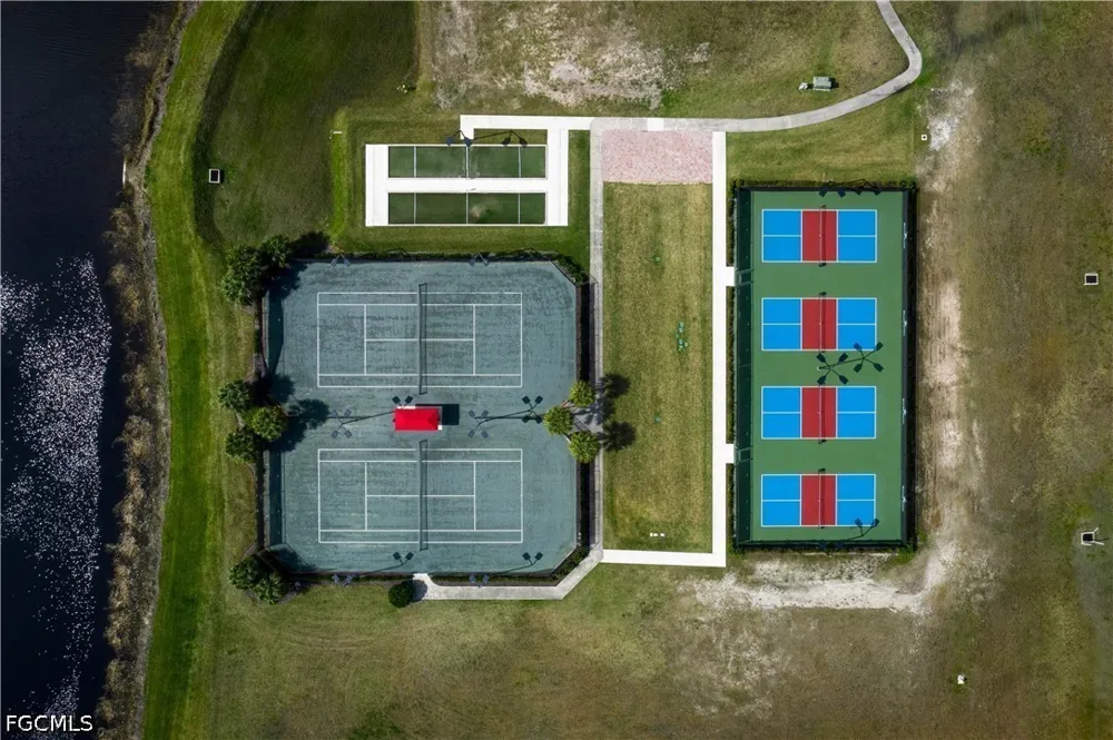 Oakstead Drive Alva, FL 33920