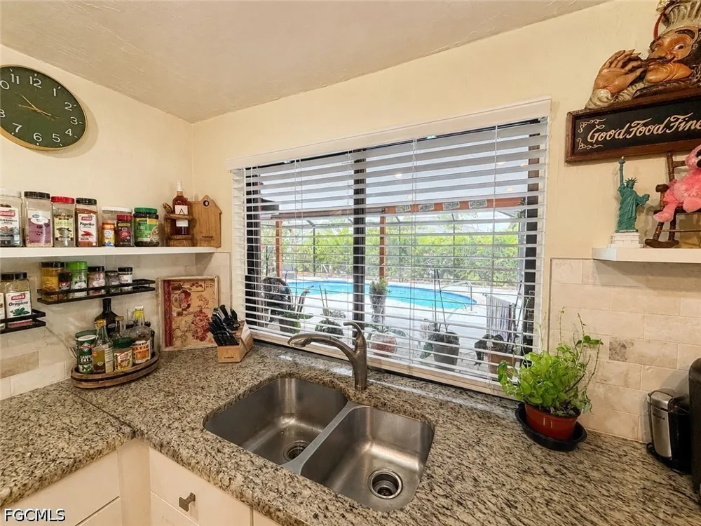 SE 20th Street Cape Coral, FL 33990