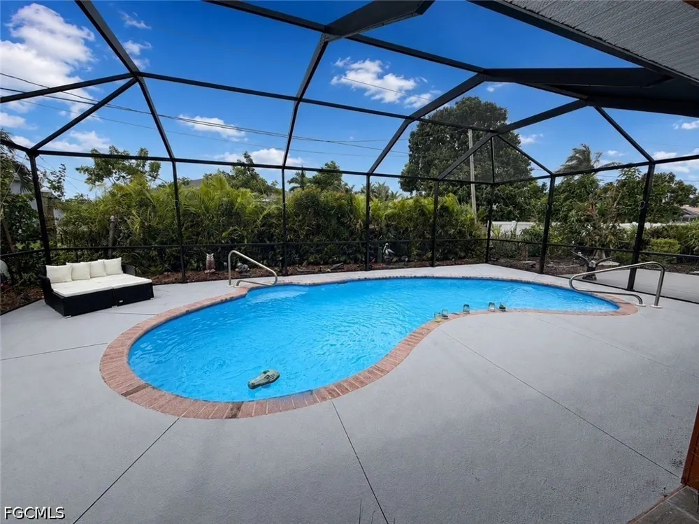 SE 20th Street Cape Coral, FL 33990