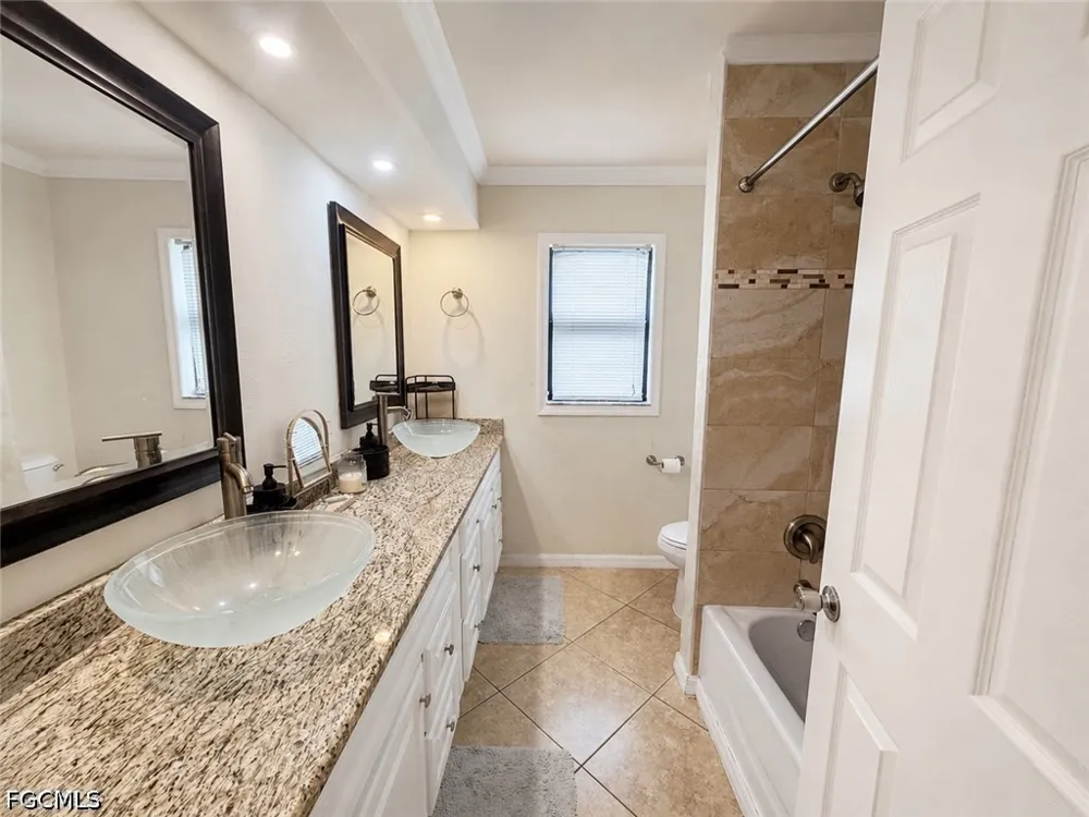 SE 20th Street Cape Coral, FL 33990