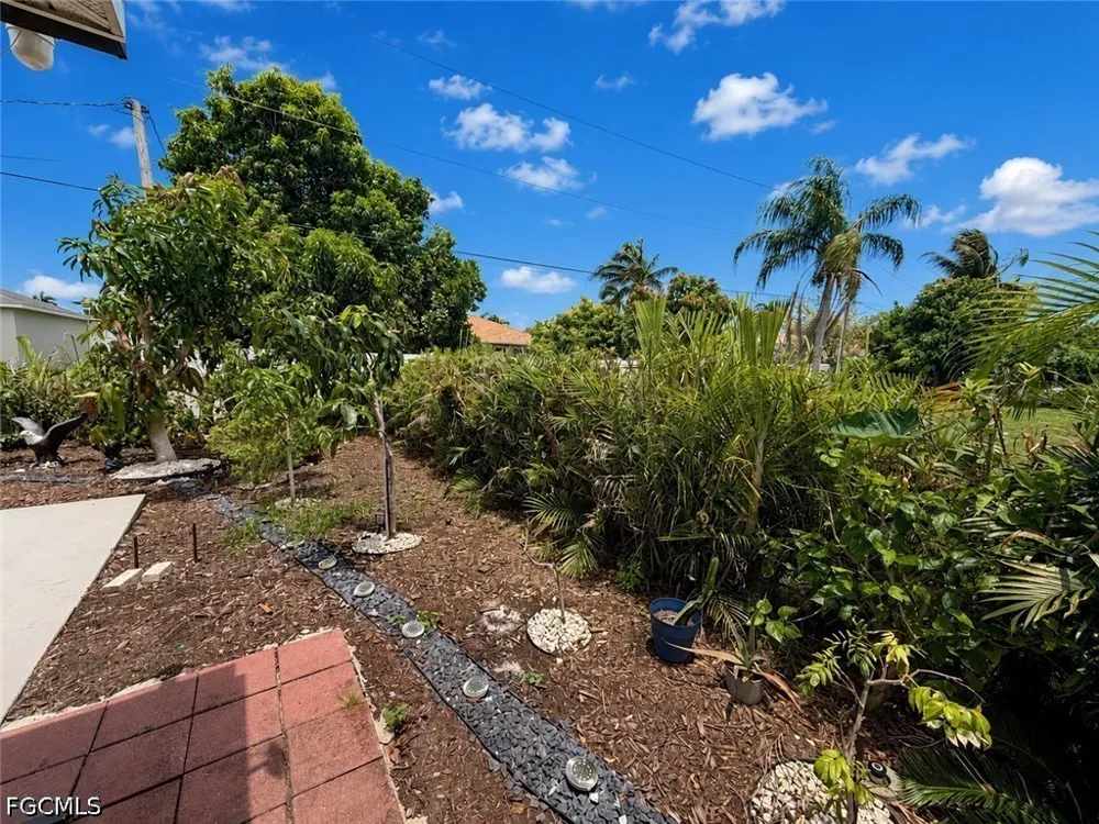 SE 20th Street Cape Coral, FL 33990