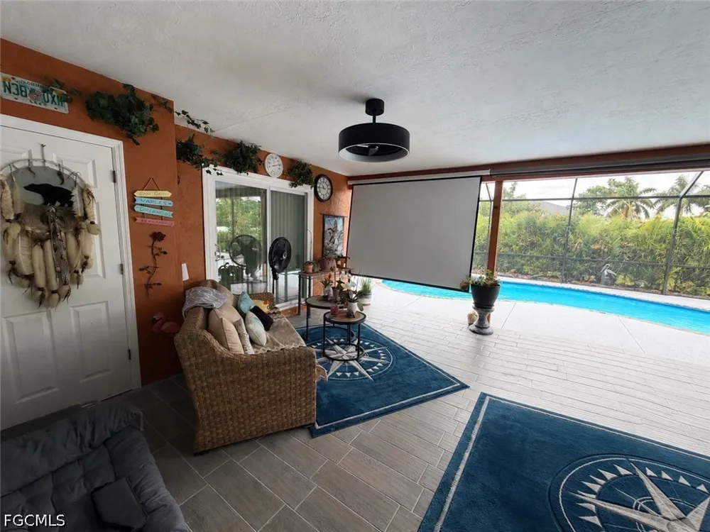 SE 20th Street Cape Coral, FL 33990