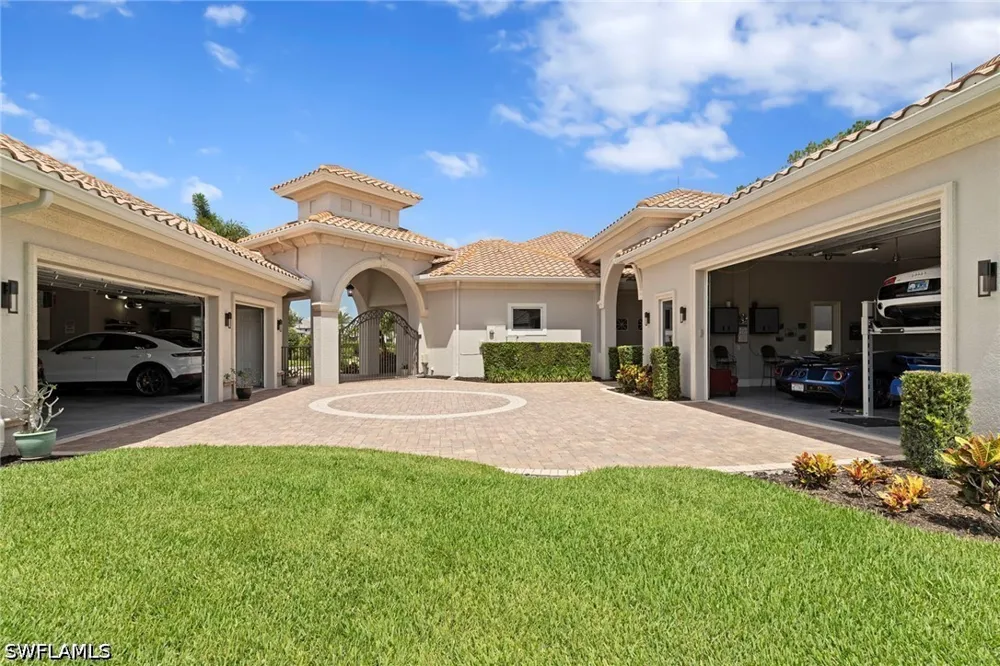 Groveland Terrace Naples, FL 34119