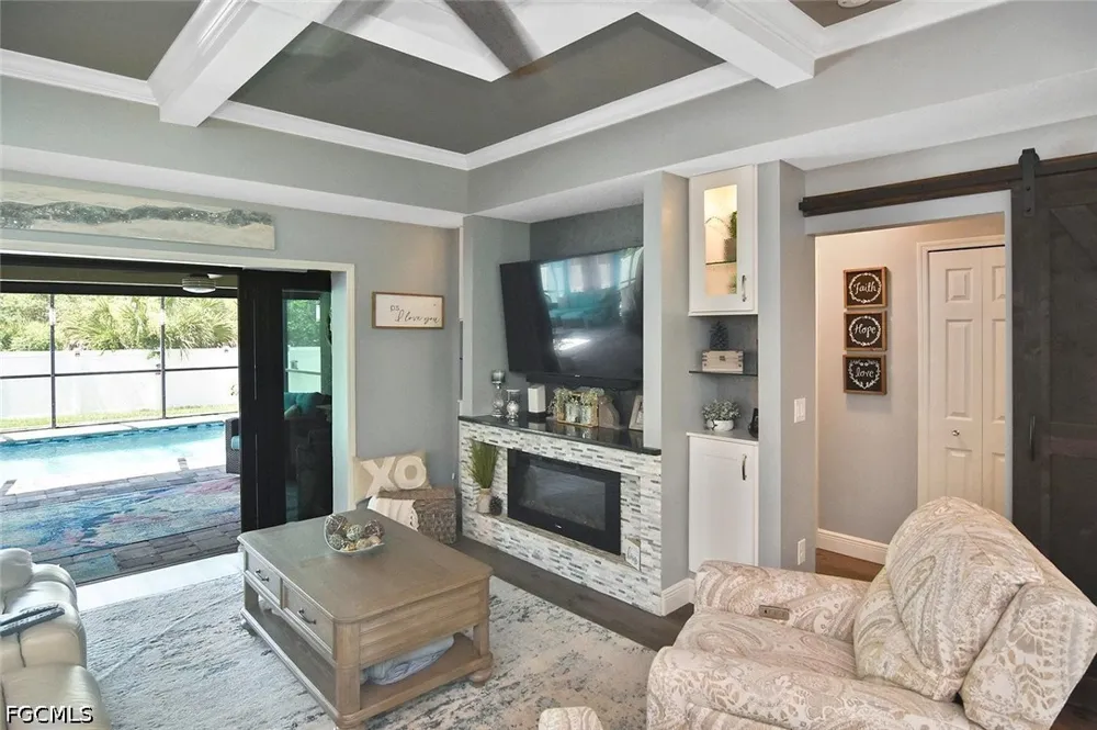 Vizza Lane North Port, FL 34286