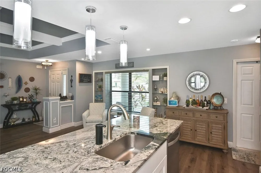Vizza Lane North Port, FL 34286