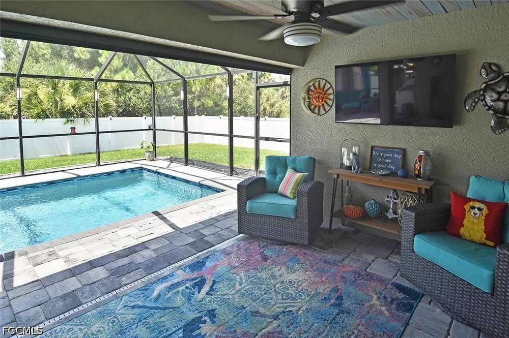Vizza Lane North Port, FL 34286