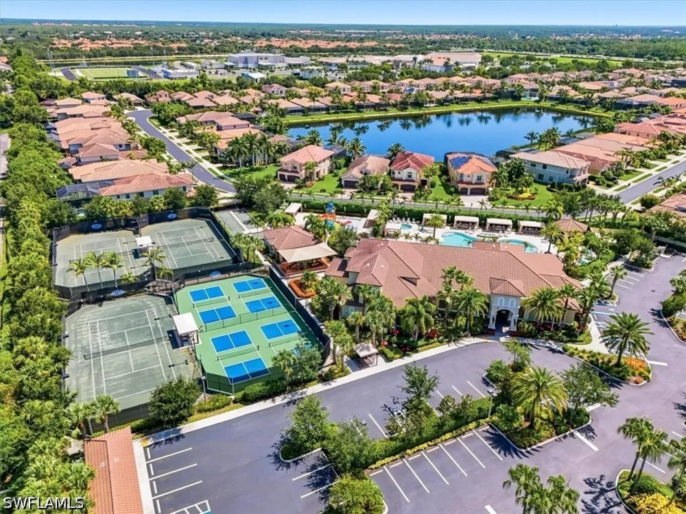 Coronado Drive Naples, FL 34109