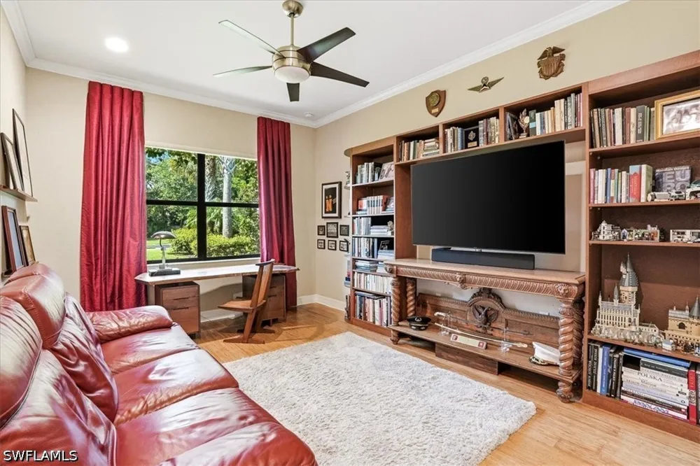 Coronado Drive Naples, FL 34109
