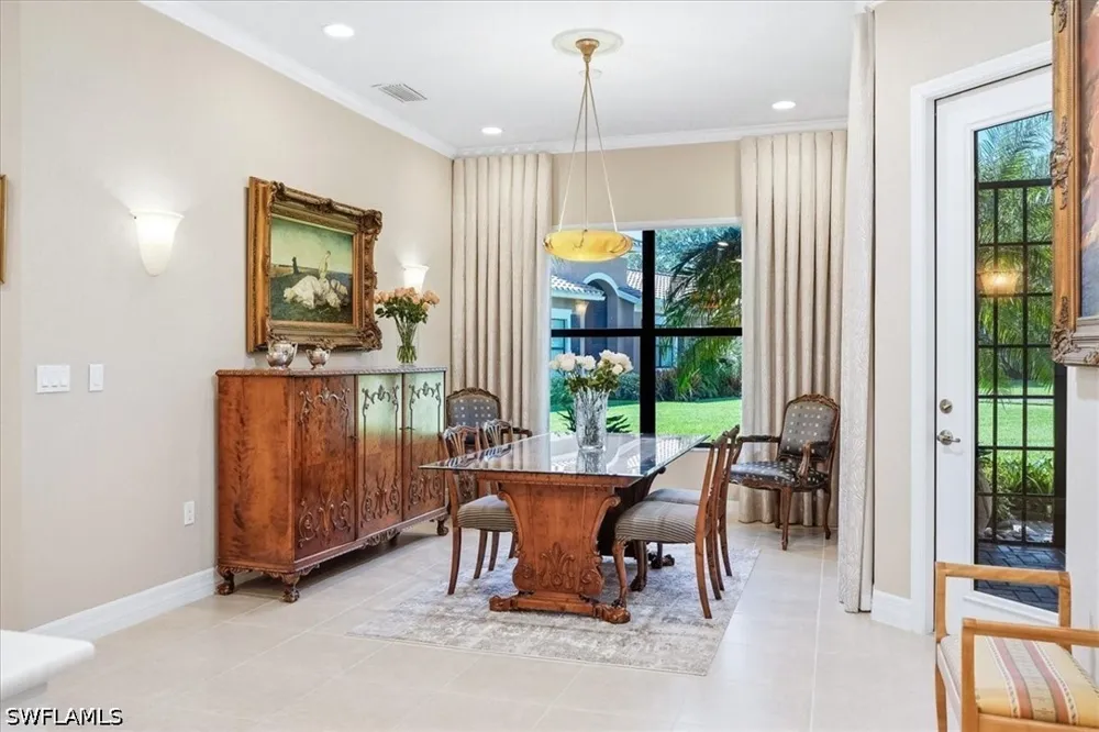 Coronado Drive Naples, FL 34109