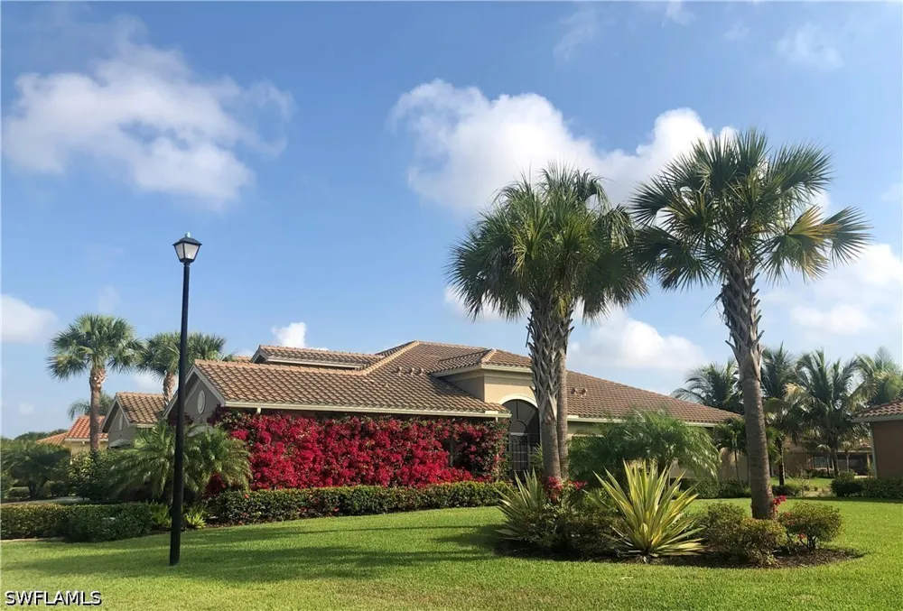 Coronado Drive Naples, FL 34109