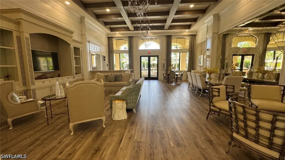 Coronado Drive Naples, FL 34109