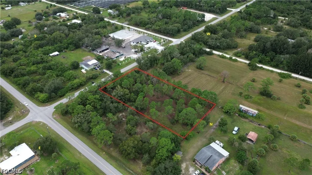 Avenida Del Sur Clewiston, FL 33440
