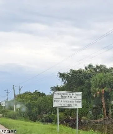 Avenida Del Sur Clewiston, FL 33440