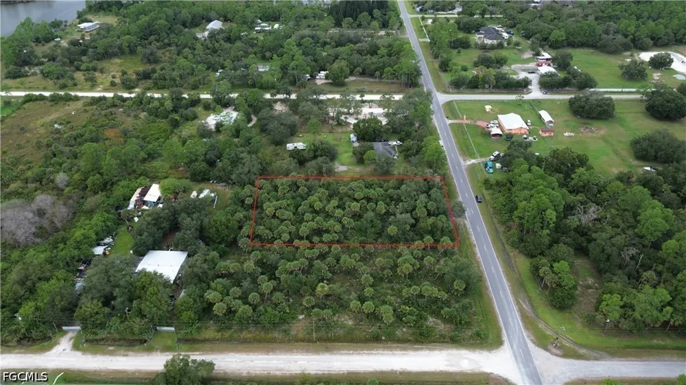 Hunting Club Avenue Clewiston, FL 33440