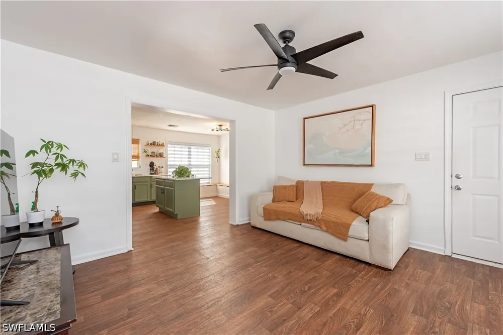 Leawood Circle Naples, FL 34104