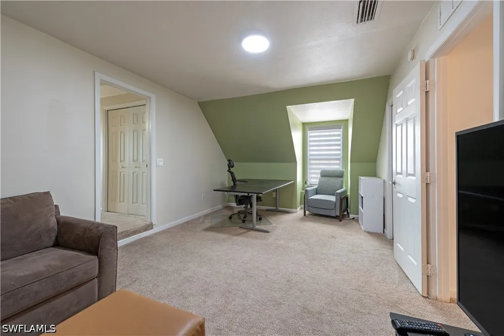 Leawood Circle Naples, FL 34104