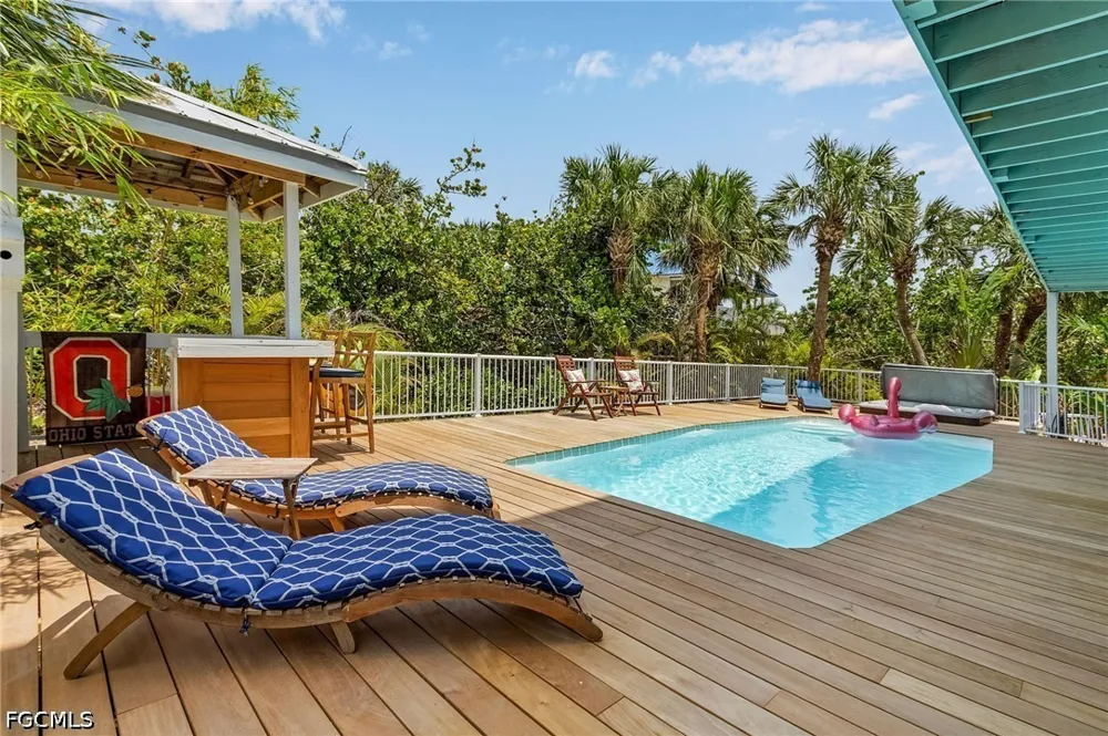 Oyster Shell Drive Upper Captiva, FL 33924