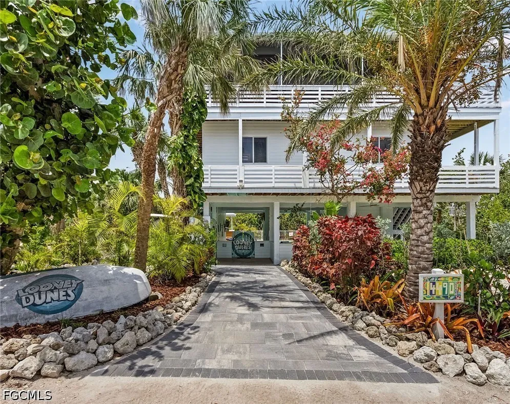 Oyster Shell Drive Upper Captiva, FL 33924