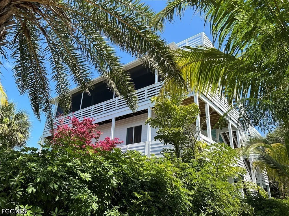 Oyster Shell Drive Upper Captiva, FL 33924